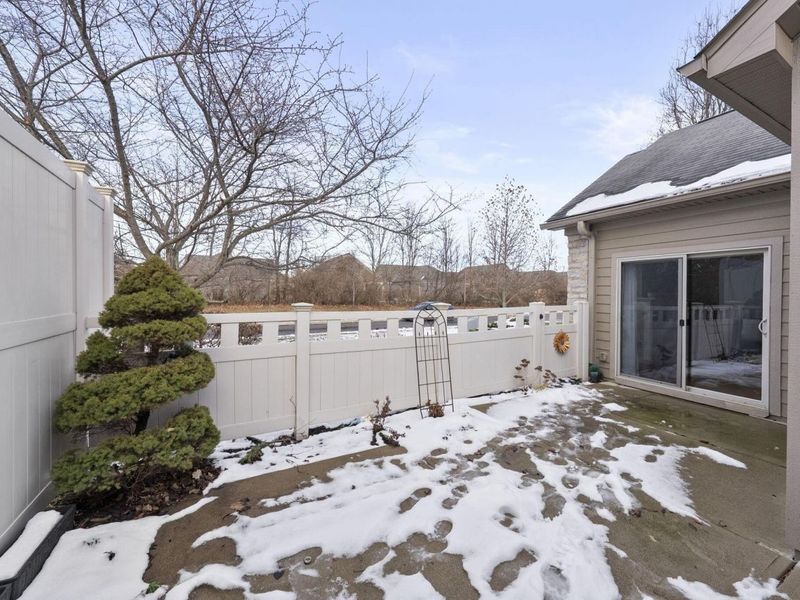 7055 Falls View Circle, Delaware, OH 43015 Photo 25