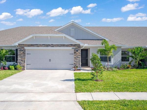 8625 Giovanni Avenue, Fort Pierce, FL 34951