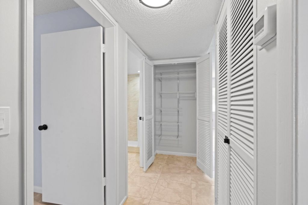 1127 S Federal Highway, Unit 103, Lake Worth Beach, FL 33460 Photo