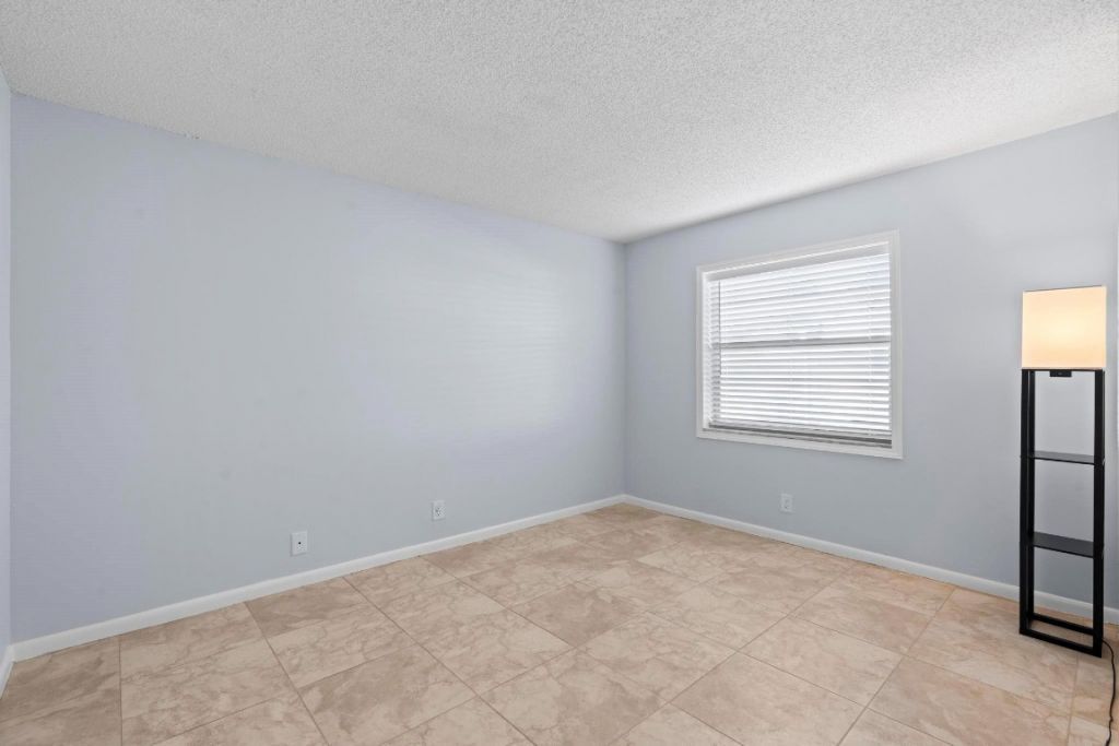 1127 S Federal Highway, Unit 103, Lake Worth Beach, FL 33460 Photo