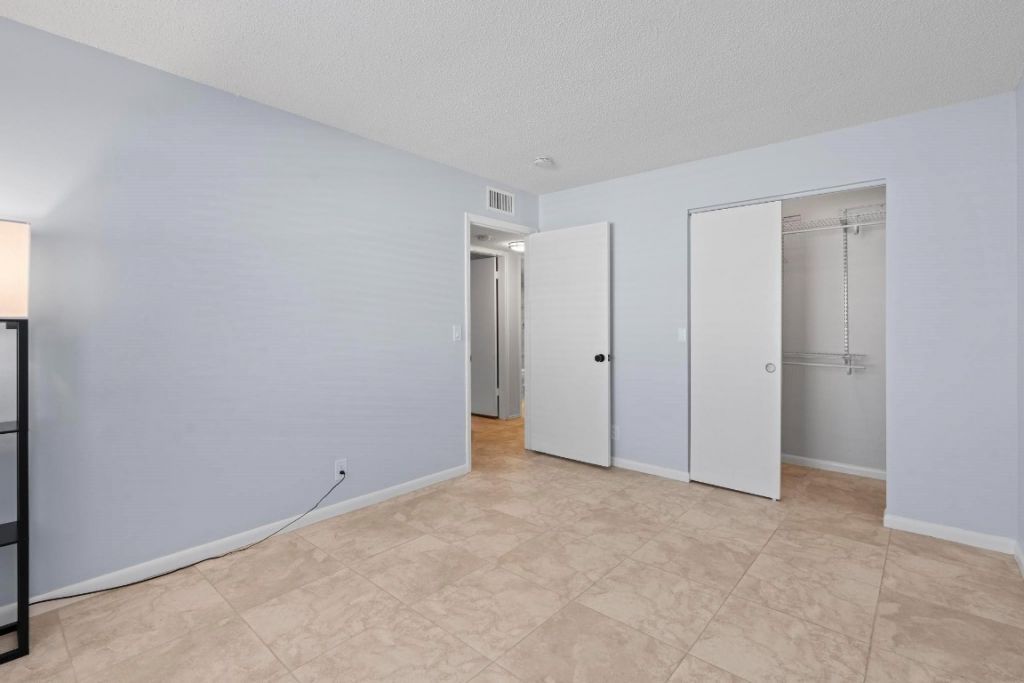 1127 S Federal Highway, Unit 103, Lake Worth Beach, FL 33460 Photo