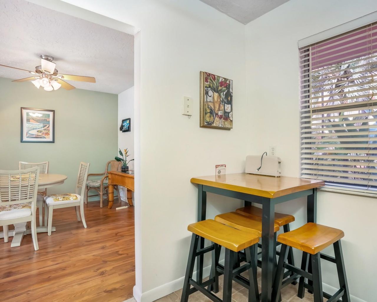 2851 Somerset Drive, Unit 205, Lauderdale Lakes, FL 33311 Photo