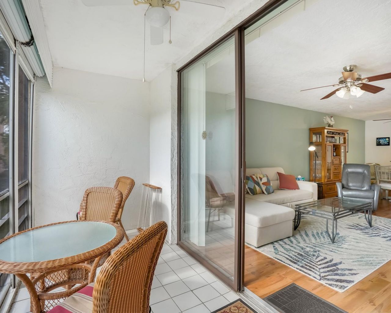 2851 Somerset Drive, Unit 205, Lauderdale Lakes, FL 33311 Photo