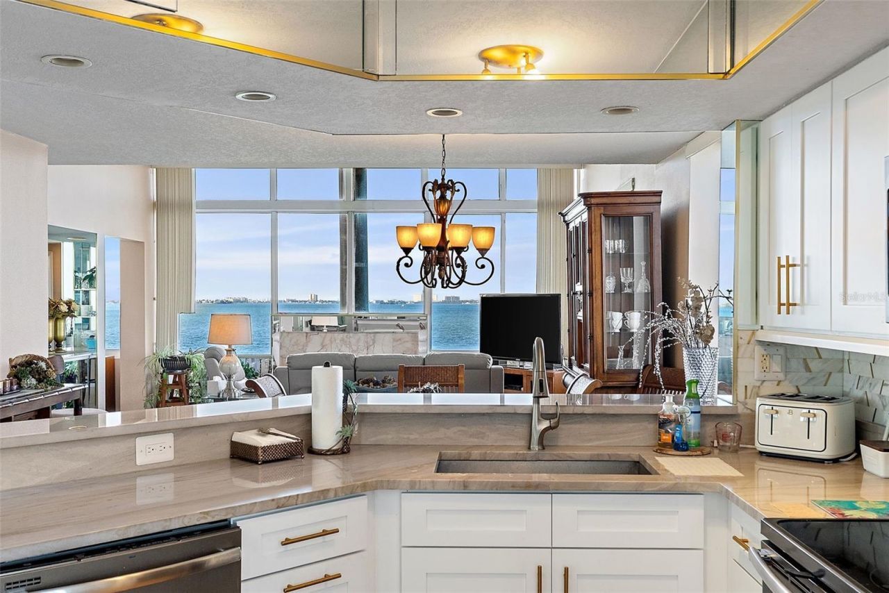 5279 Isla Key Boulevard S, Unit 417, Saint Petersburg, FL 33715 Photo