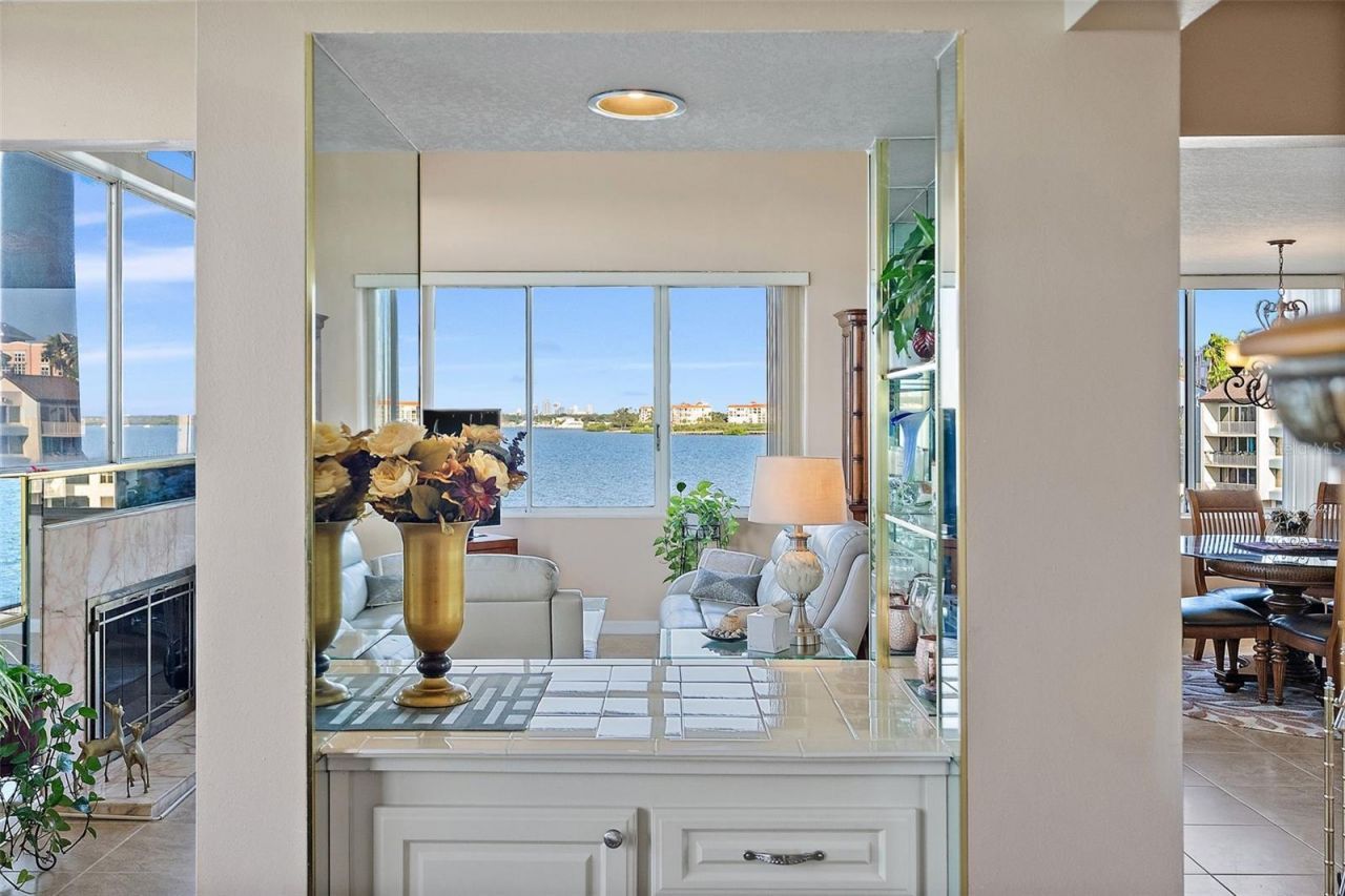 5279 Isla Key Boulevard S, Unit 417, Saint Petersburg, FL 33715 Photo