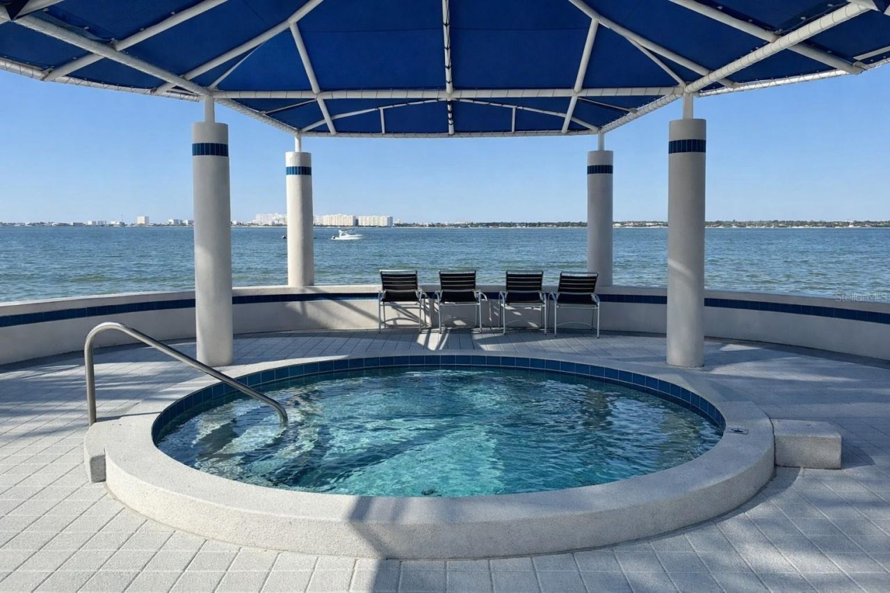 5279 Isla Key Boulevard S, Unit 417, Saint Petersburg, FL 33715 Photo