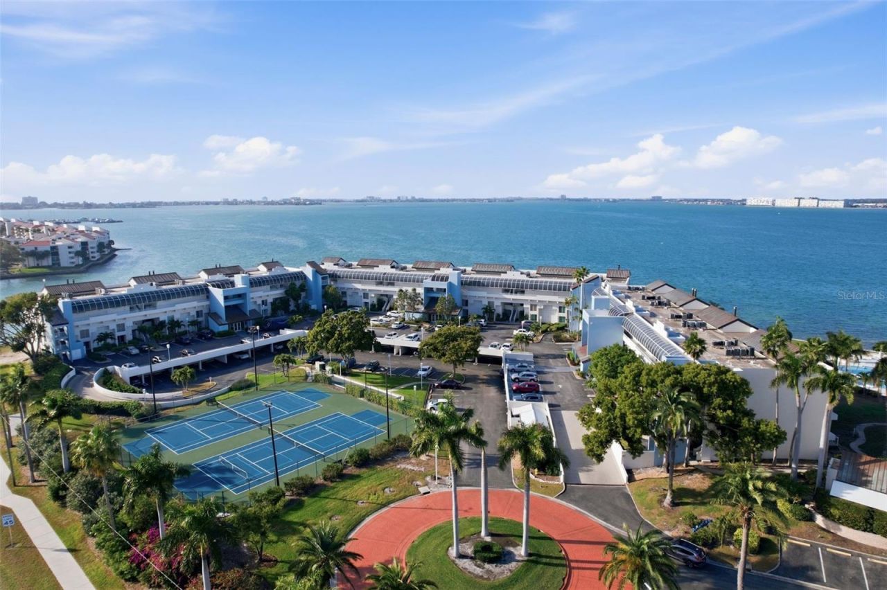 5279 Isla Key Boulevard S, Unit 417, Saint Petersburg, FL 33715 Photo
