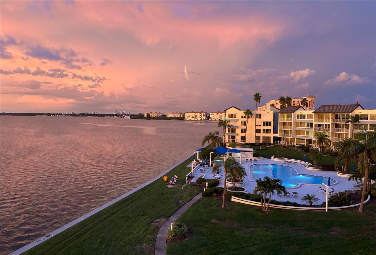 5279 Isla Key Boulevard S, Unit 417, Saint Petersburg, FL 33715 Photo