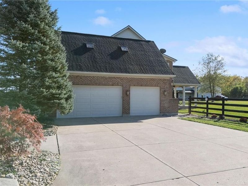 1005 Arabian Run Drive, Clarksville, OH 45113 Photo 6