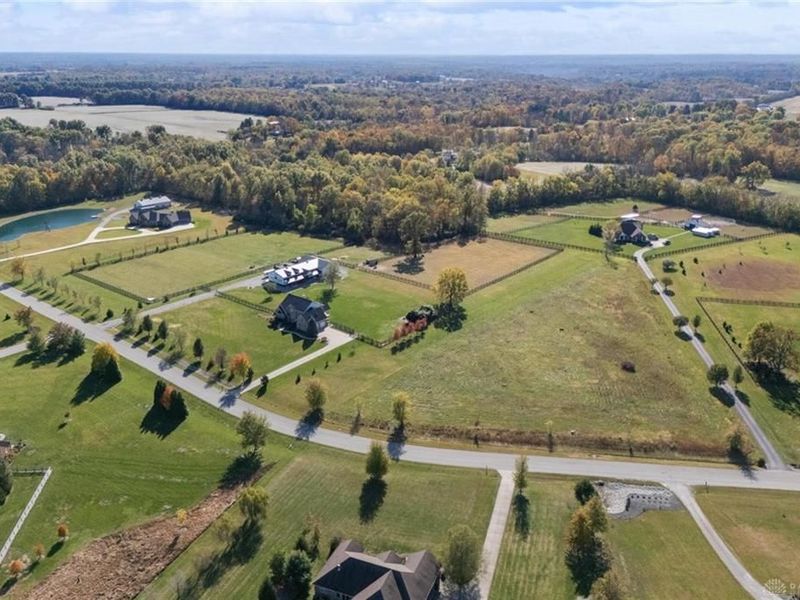 1005 Arabian Run Drive, Clarksville, OH 45113 Photo 82