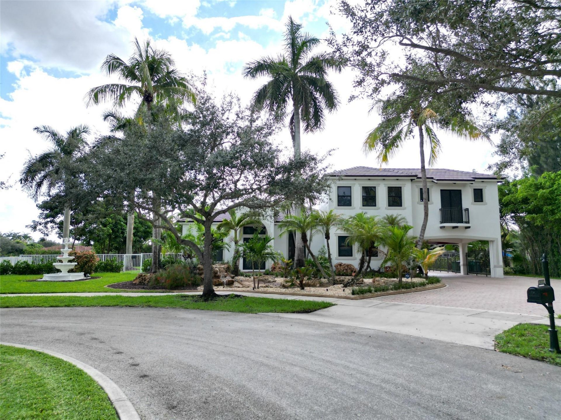 2931 SW 139th Terrace, Davie, FL 33330 Photo