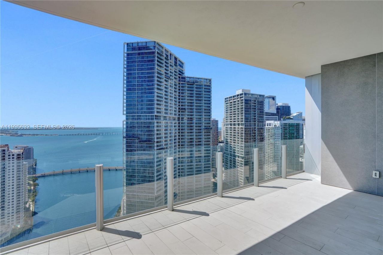 300 Biscayne Boulevard Way , Unit 3704C, Miami, FL 33131 Photo