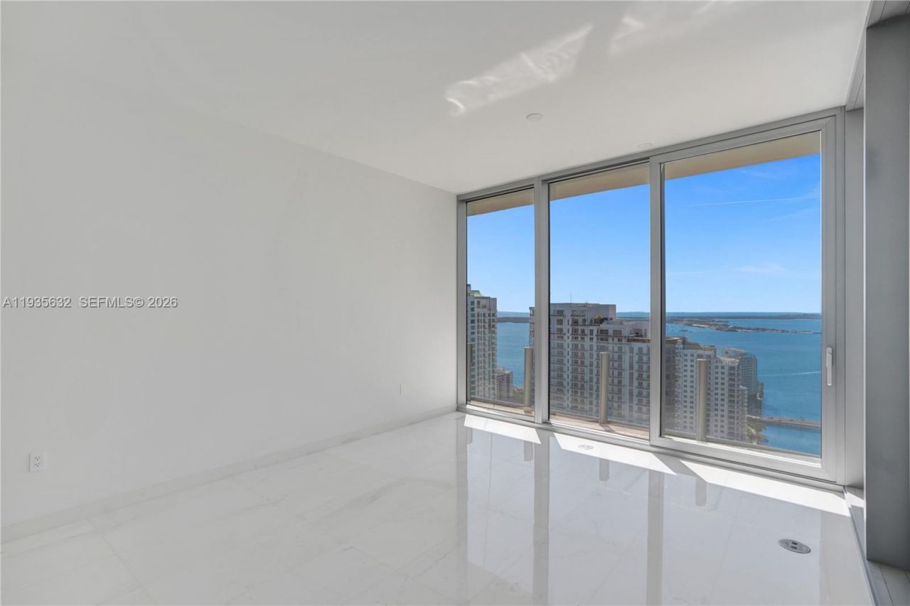 300 Biscayne Boulevard Way , Unit 3704C, Miami, FL 33131 Photo