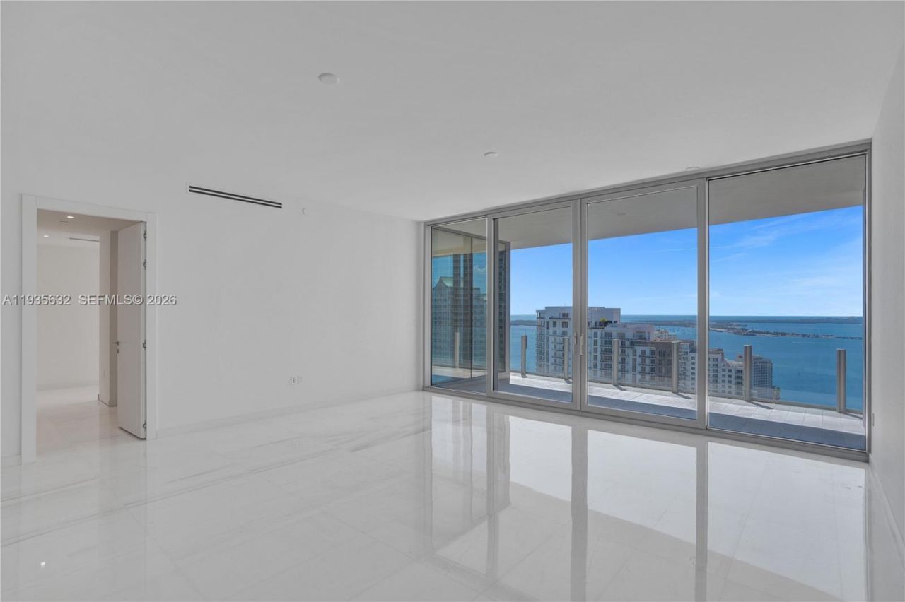 300 Biscayne Boulevard Way , Unit 3704C, Miami, FL 33131 Photo