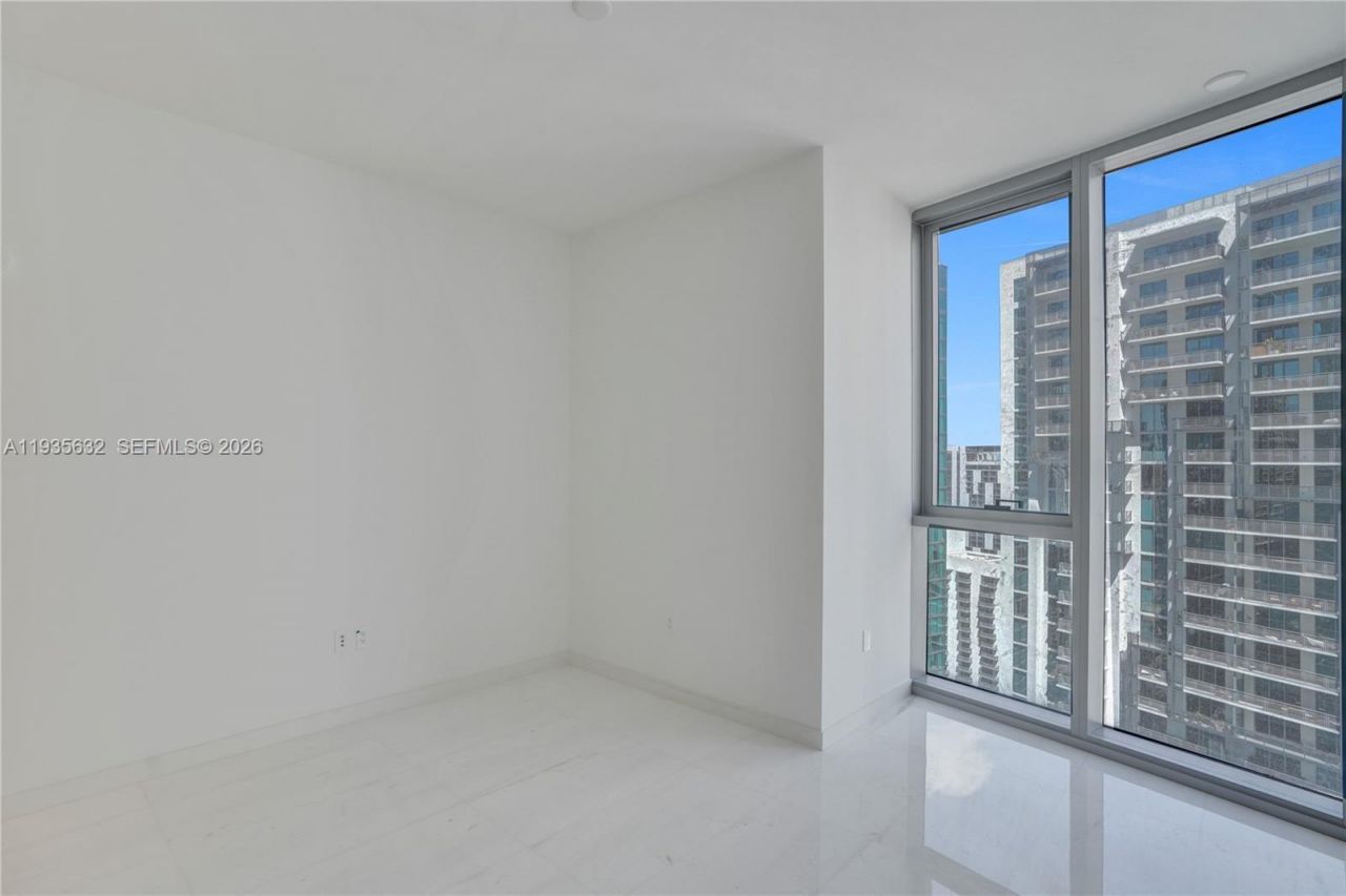 300 Biscayne Boulevard Way , Unit 3704C, Miami, FL 33131 Photo
