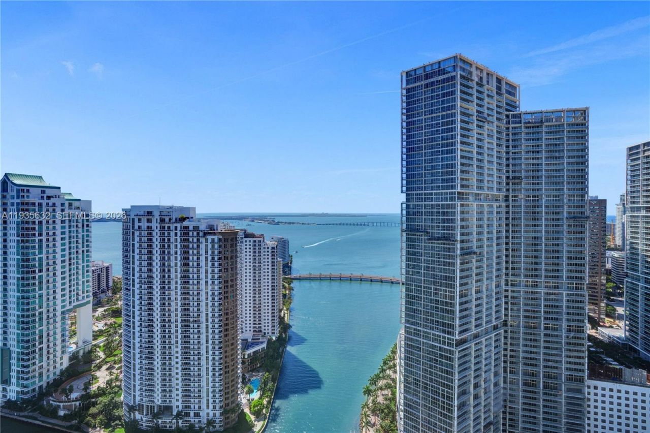 300 Biscayne Boulevard Way , Unit 3704C, Miami, FL 33131 Photo