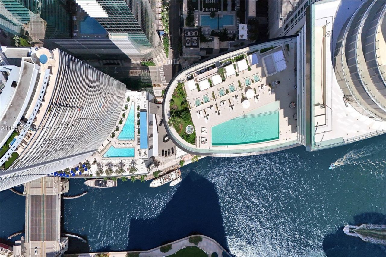 300 Biscayne Boulevard Way , Unit 3704C, Miami, FL 33131 Photo