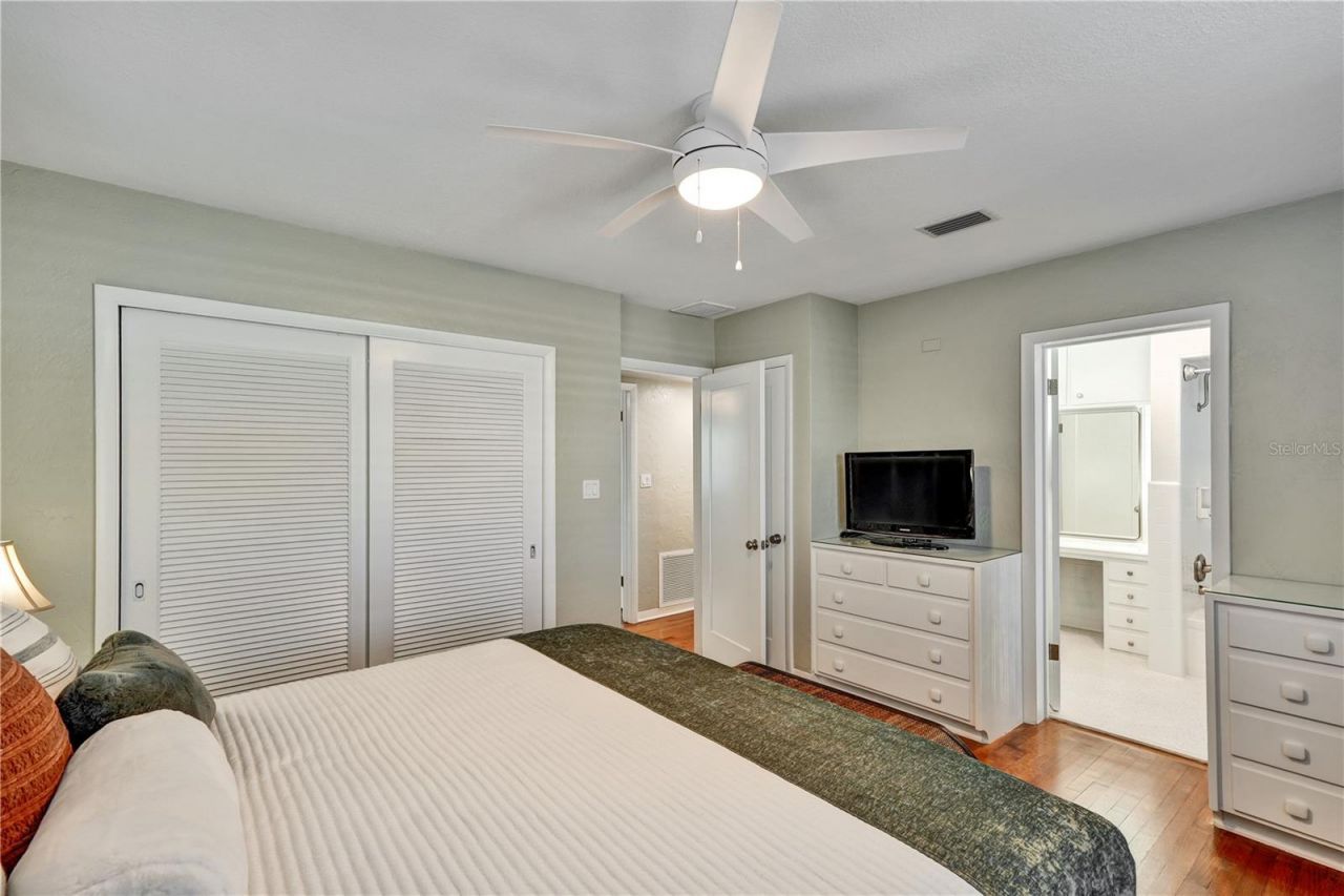 4660 22nd Avenue S, Saint Petersburg, FL 33711 Photo