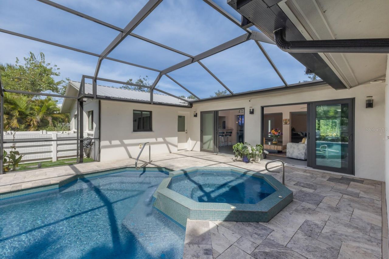 426 N Shore Drive, Sarasota, FL 34234 Photo