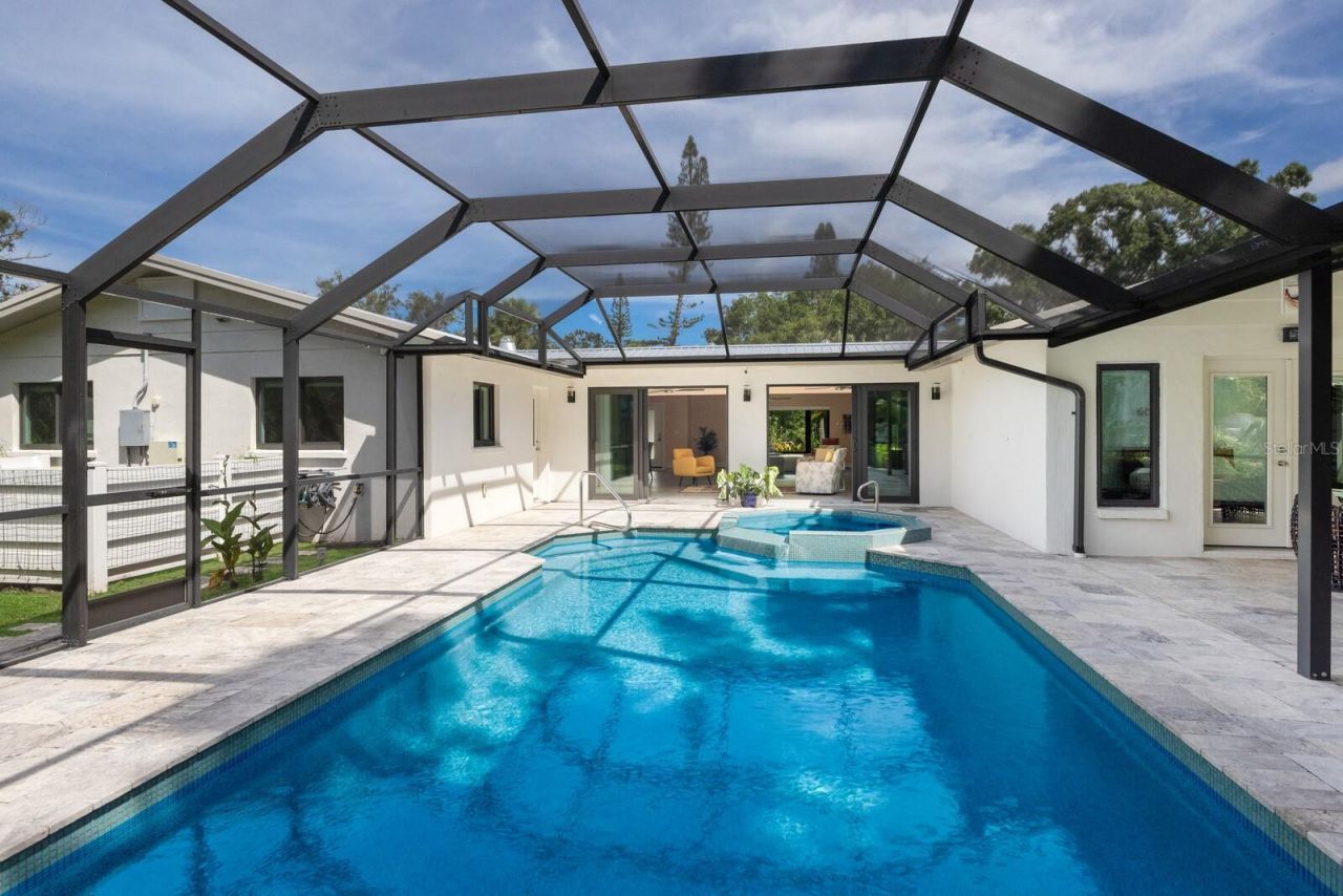 426 N Shore Drive, Sarasota, FL 34234 Photo