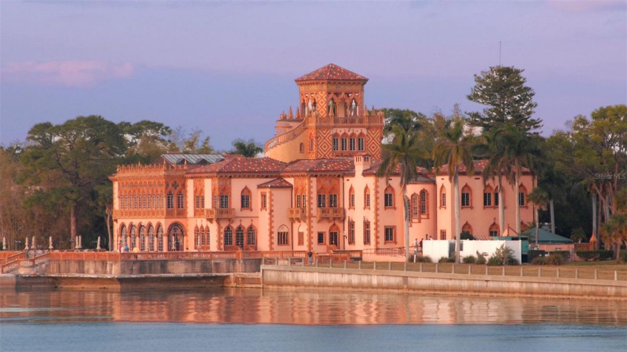 426 N Shore Drive, Sarasota, FL 34234 Photo