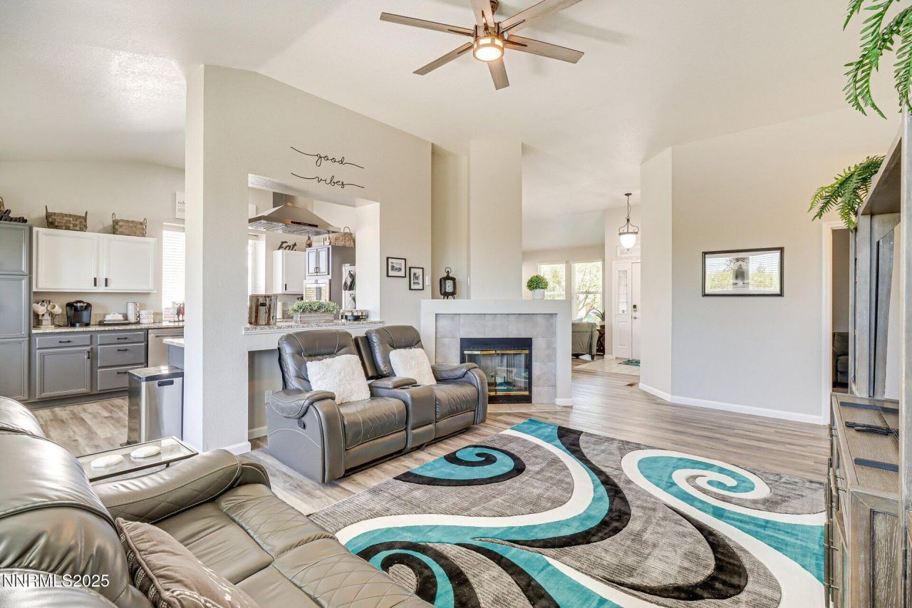 4675 Firtree Lane, Sparks, NV 89436 Photo