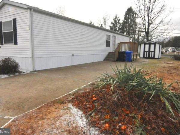 203 TONY CIRCLE, Unit 203, MANTUA, NJ 08051