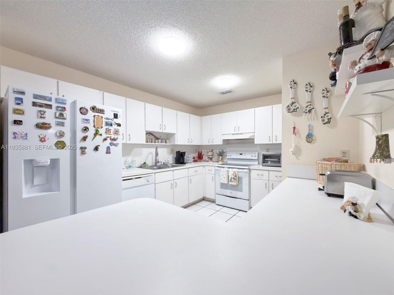 14220 SW 53rd St, Miami, FL 33175 Photo