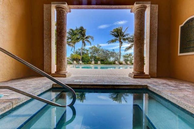 1000 Scotia Drive, Unit 504, Hypoluxo, FL 33462 Photo