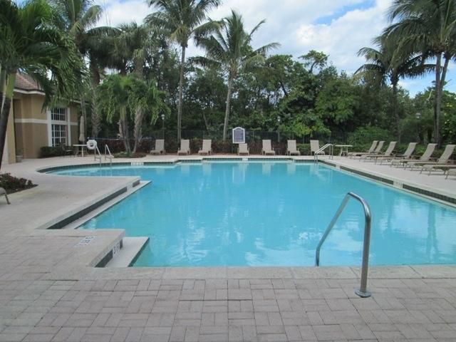 1000 Scotia Drive, Unit 504, Hypoluxo, FL 33462 Photo