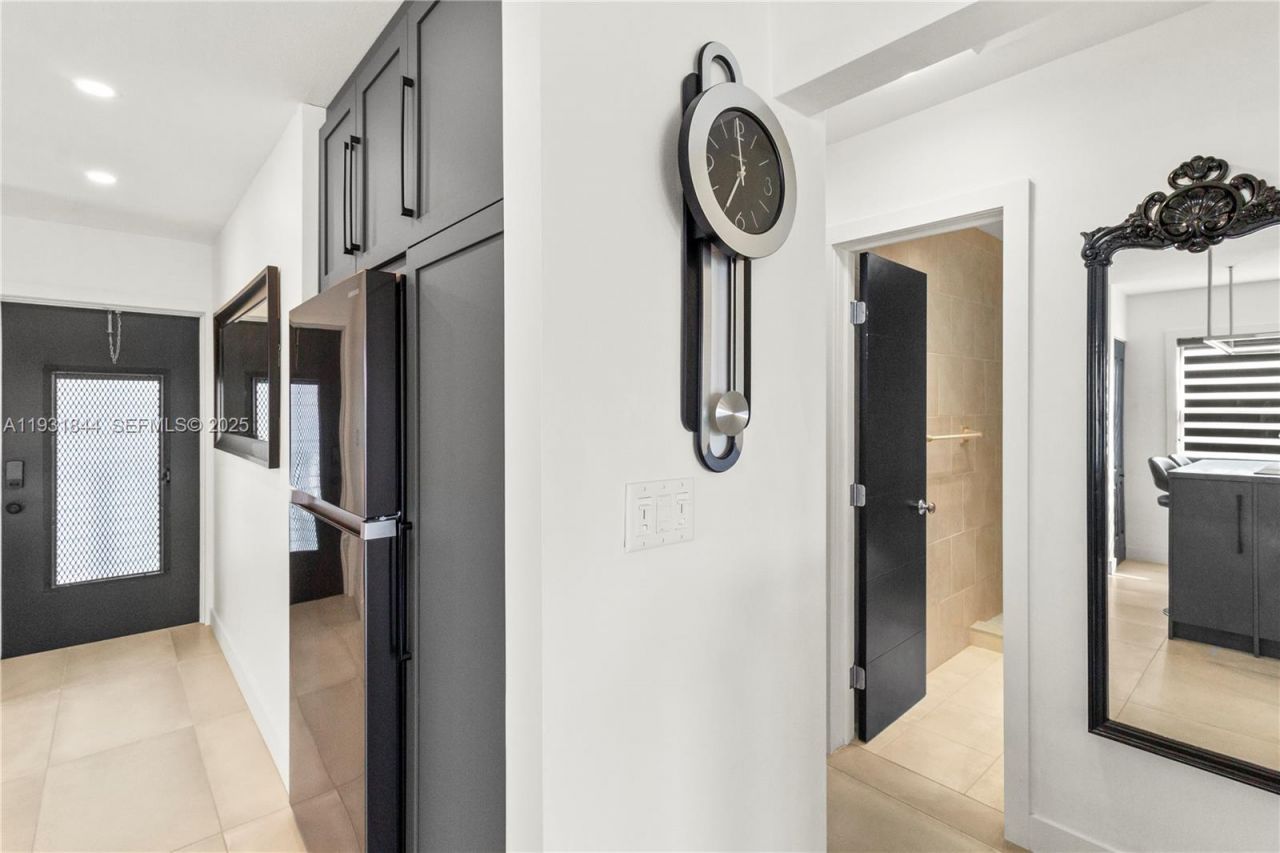 650 Pine Dr, Unit 20, Pompano Beach, FL 33060 Photo