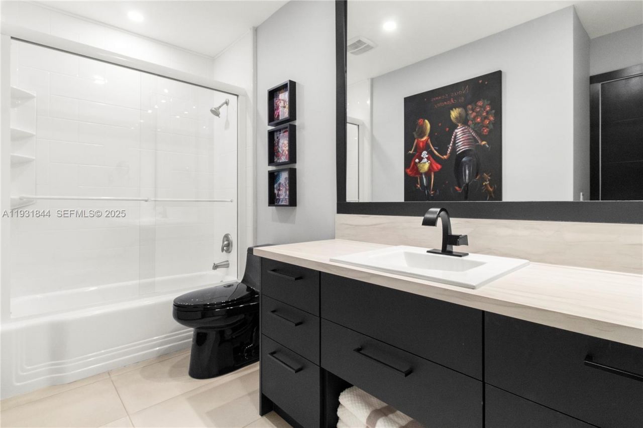 650 Pine Dr, Unit 20, Pompano Beach, FL 33060 Photo