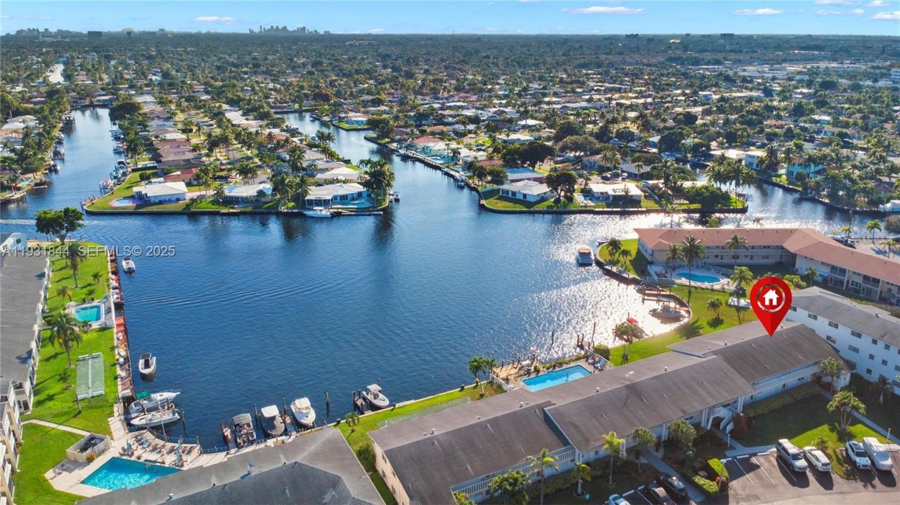 650 Pine Dr, Unit 20, Pompano Beach, FL 33060 Photo