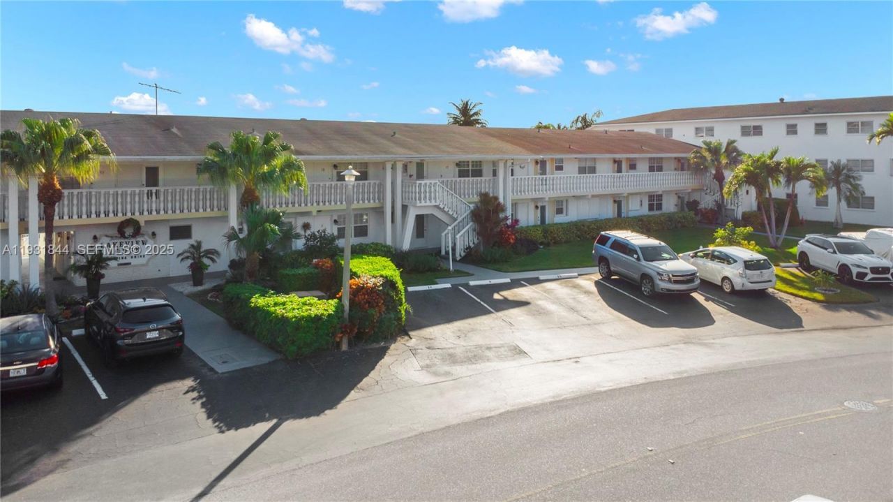 650 Pine Dr, Unit 20, Pompano Beach, FL 33060 Photo