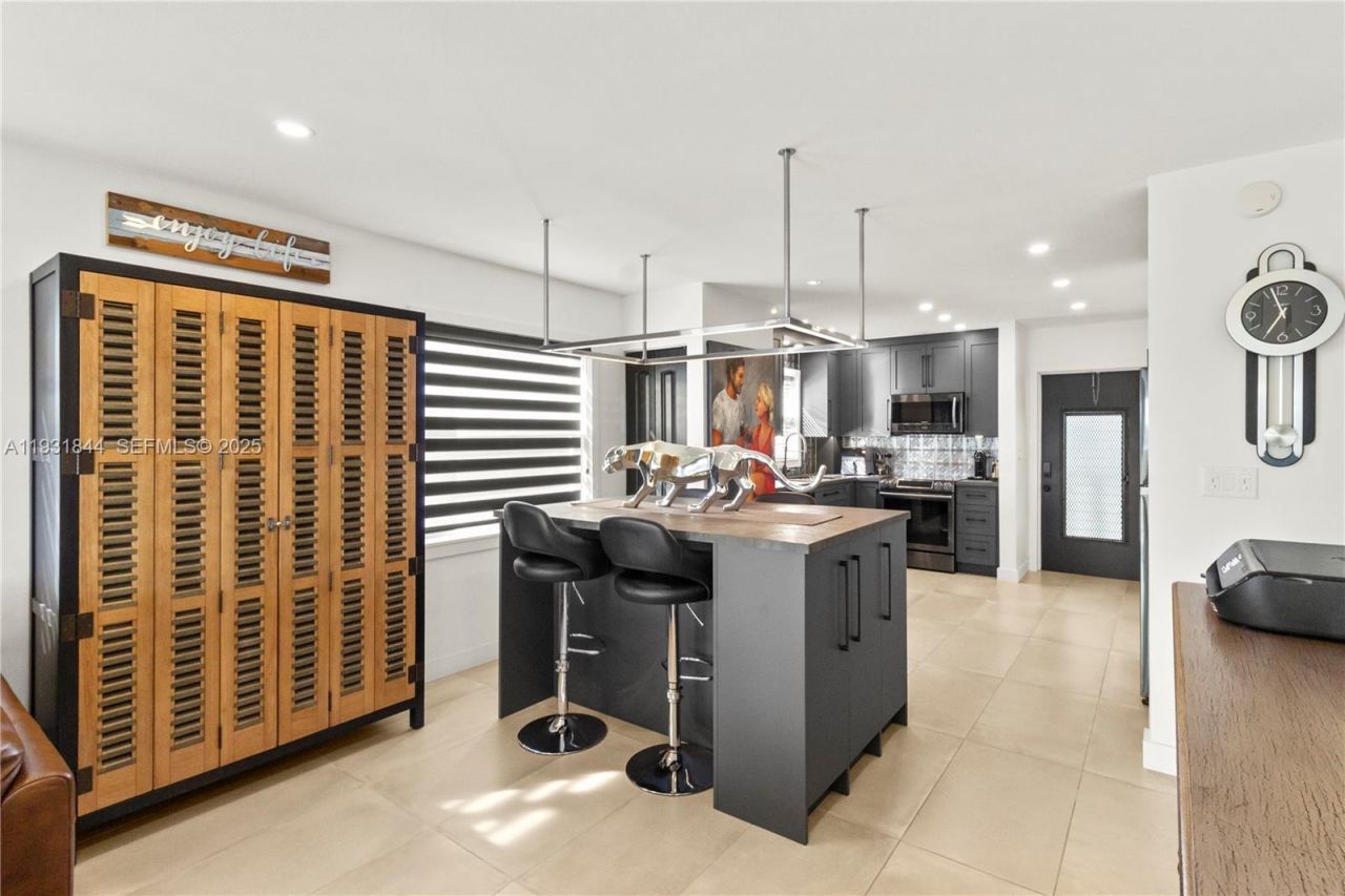 650 Pine Dr, Unit 20, Pompano Beach, FL 33060 Photo