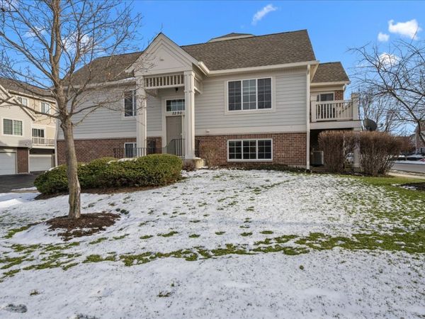 3390 Cameron Drive, Elgin, IL 60124