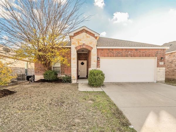 321 Mariscal Place, Fort Worth, TX 76179