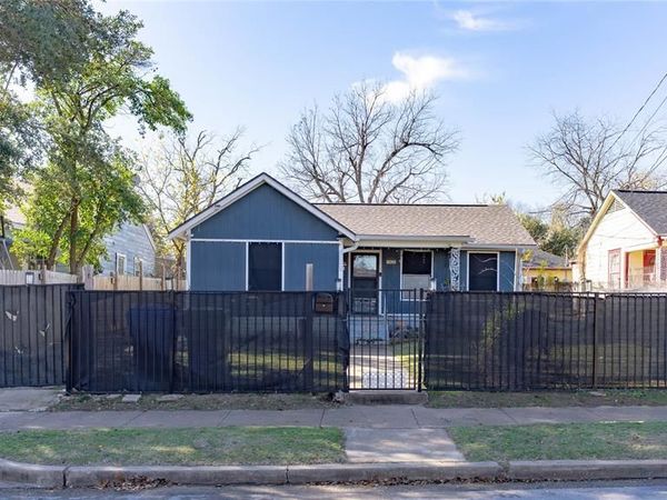 820 N 34th Street, Waco, TX 76710