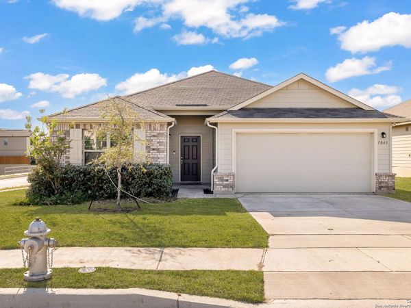7043 Diamond, San Antonio, TX 78242