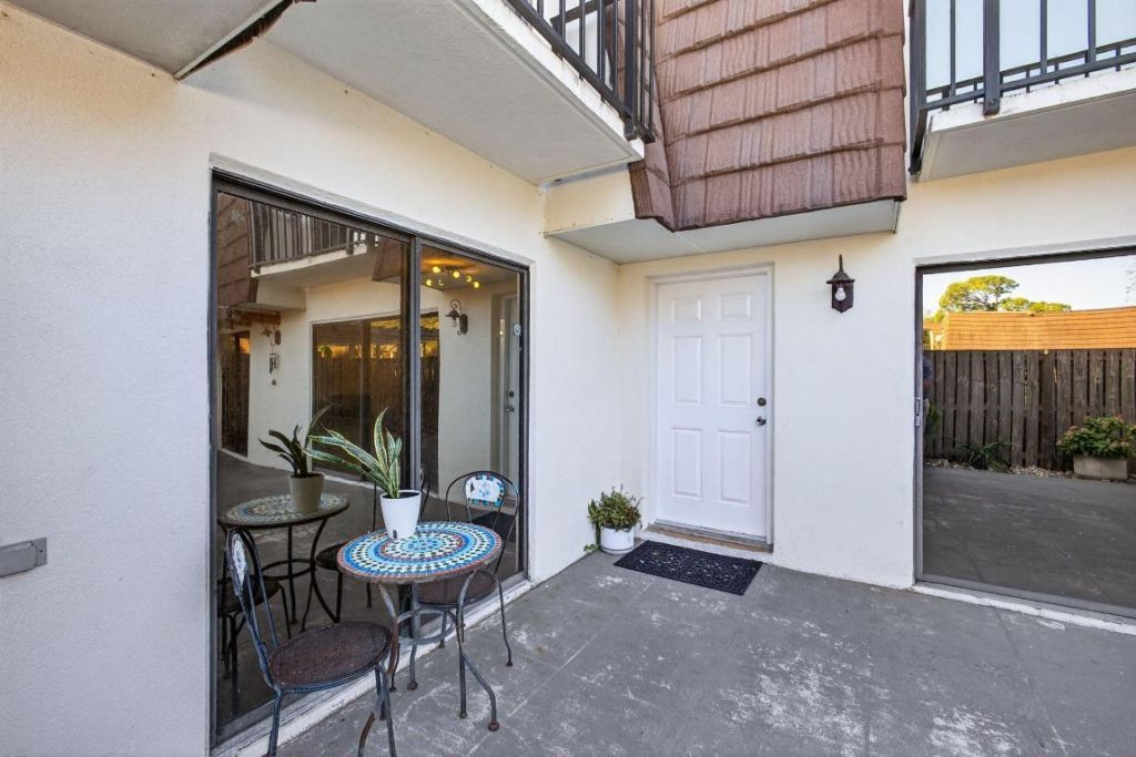 701 7th Lane, Palm Beach Gardens, FL 33418 Photo