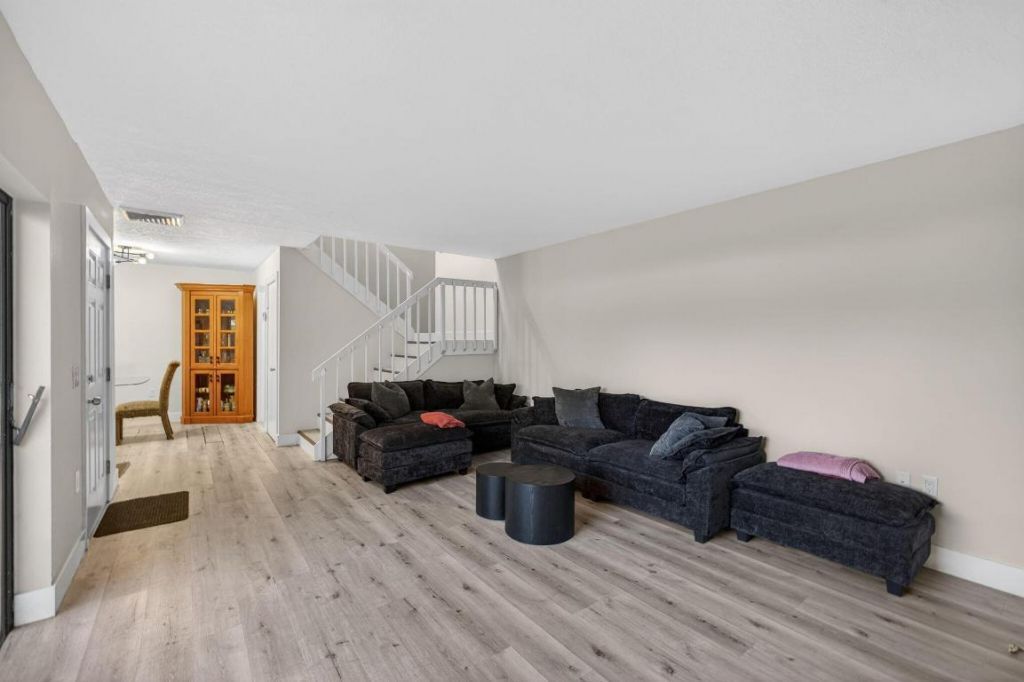 701 7th Lane, Palm Beach Gardens, FL 33418 Photo