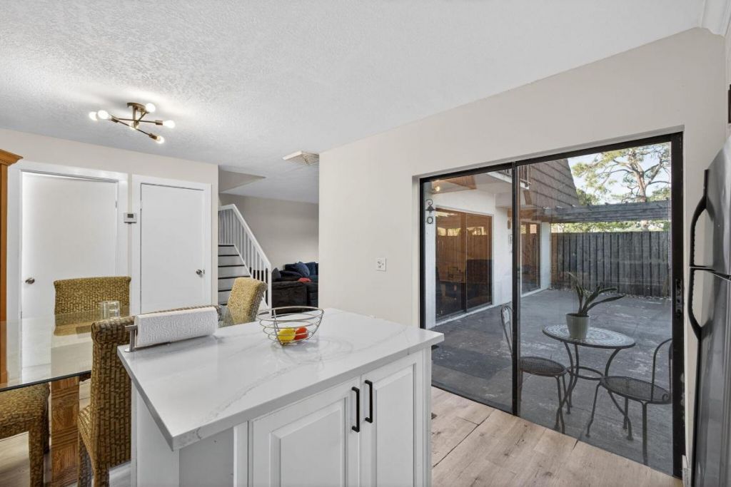 701 7th Lane, Palm Beach Gardens, FL 33418 Photo