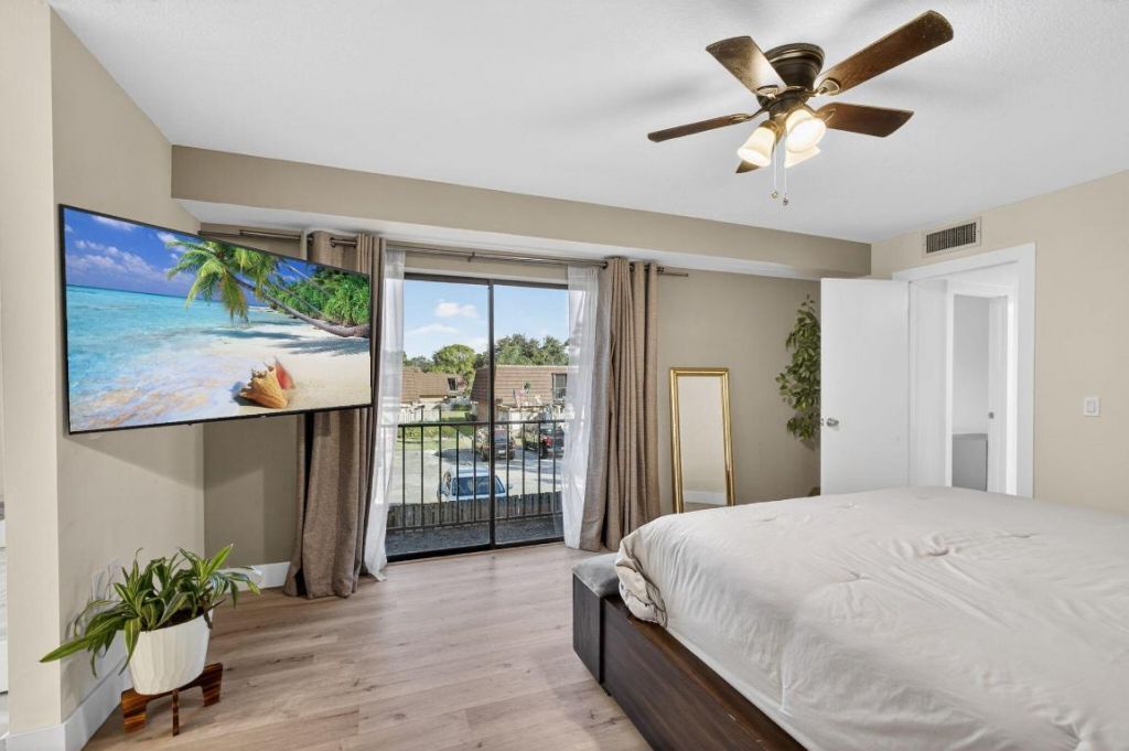 701 7th Lane, Palm Beach Gardens, FL 33418 Photo