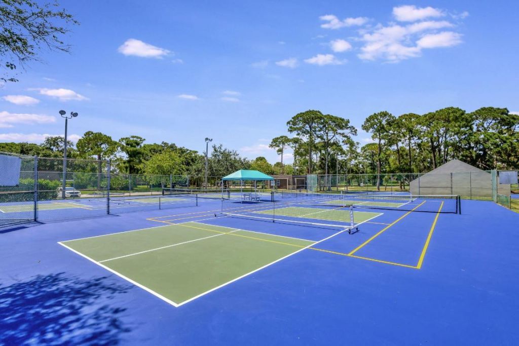 701 7th Lane, Palm Beach Gardens, FL 33418 Photo