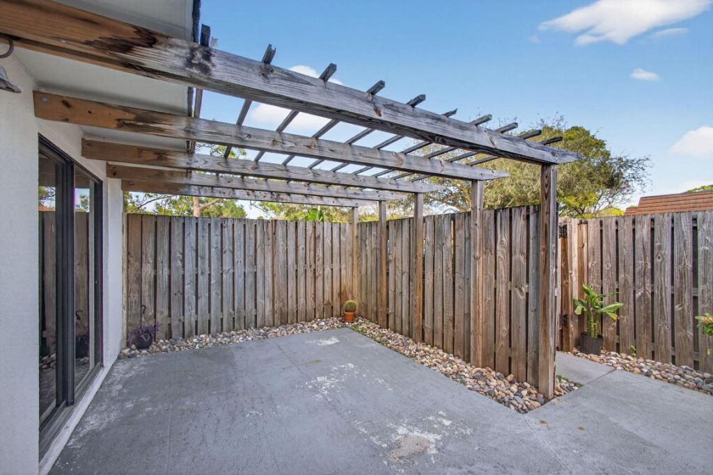 701 7th Lane, Palm Beach Gardens, FL 33418 Photo