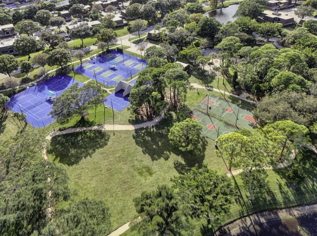 701 7th Lane, Palm Beach Gardens, FL 33418 Photo