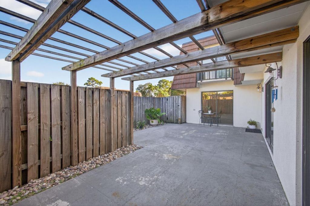 701 7th Lane, Palm Beach Gardens, FL 33418 Photo