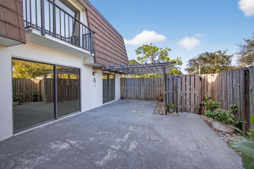 701 7th Lane, Palm Beach Gardens, FL 33418 Photo