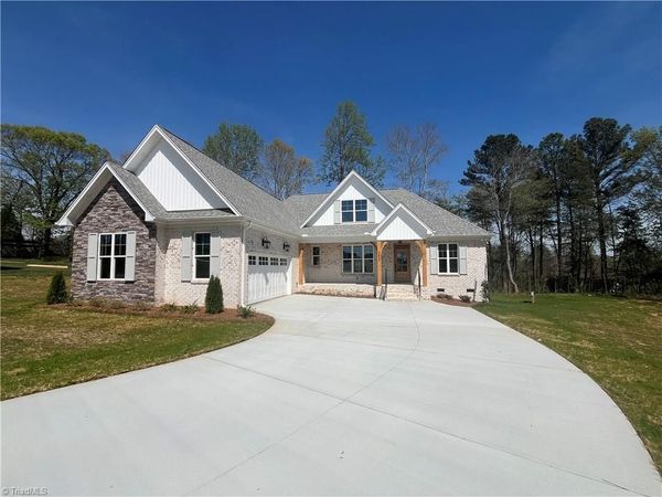 280 Dyna Drive, Lexington, NC 27295