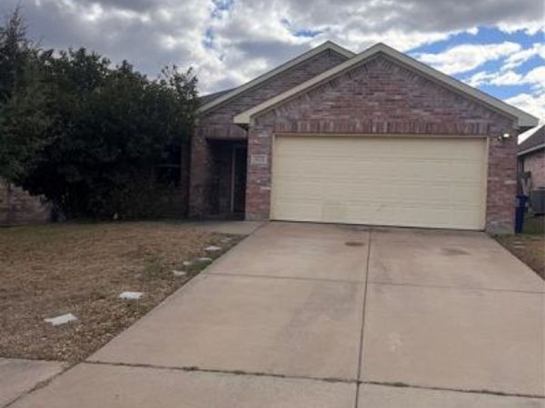 312 Crosscreek Drive, Princeton, TX 75407